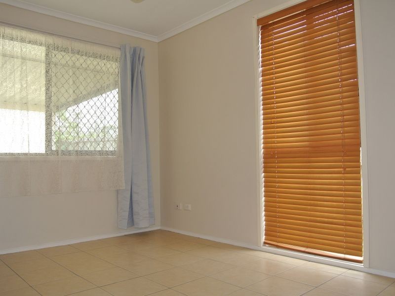 44 Velorum Drive, Kingston QLD 4114