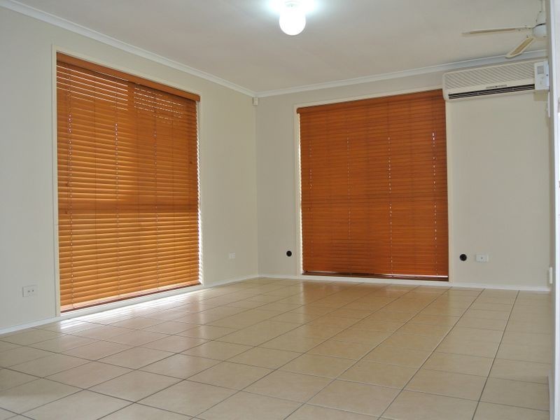 44 Velorum Drive, Kingston QLD 4114