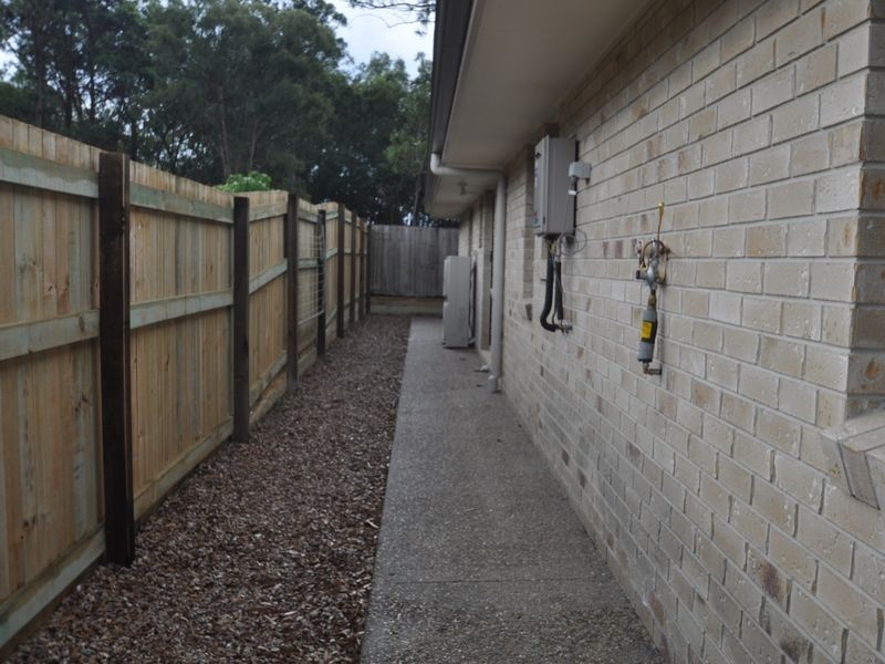 15 Dily Street, Hillcrest QLD 4118