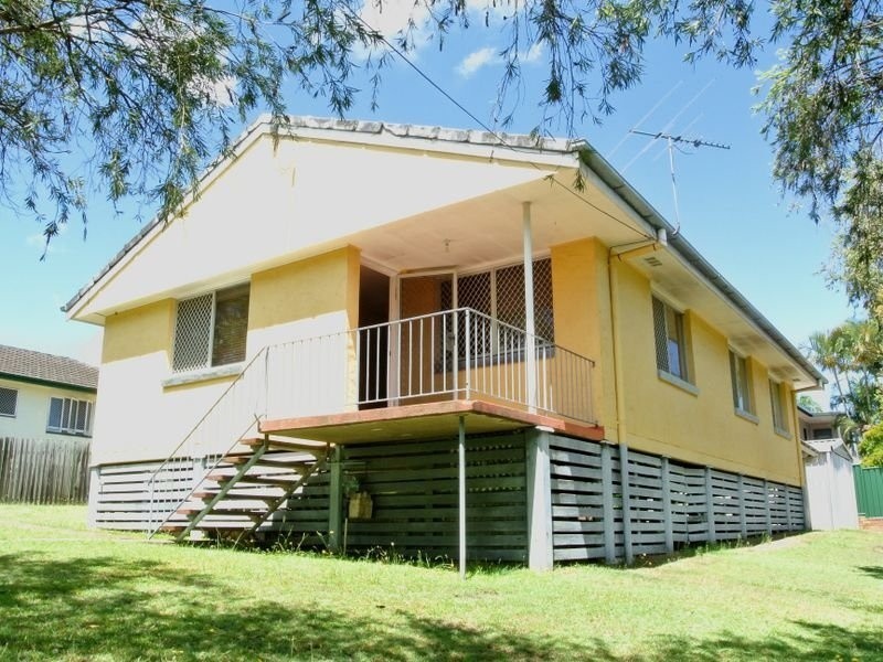 42 Hunter Street, Woodridge QLD 4114