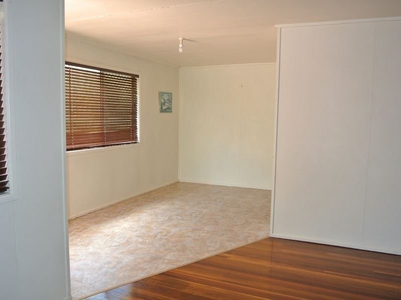 42 Hunter Street, Woodridge QLD 4114