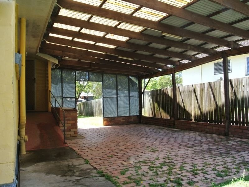 42 Hunter Street, Woodridge QLD 4114