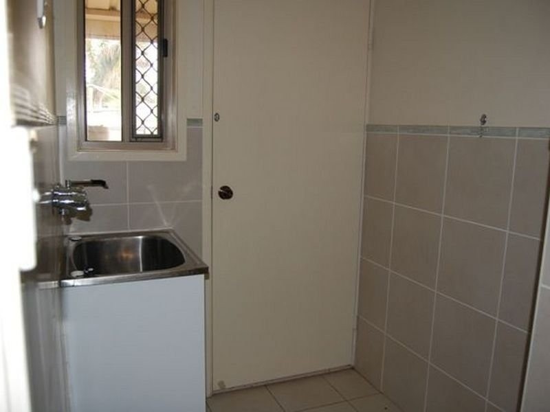 10 Cabernet Street, Kingston QLD 4114