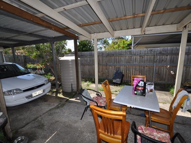 8 Phie Street, Loganlea QLD 4131