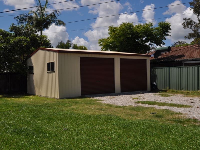 8 Phie Street, Loganlea QLD 4131