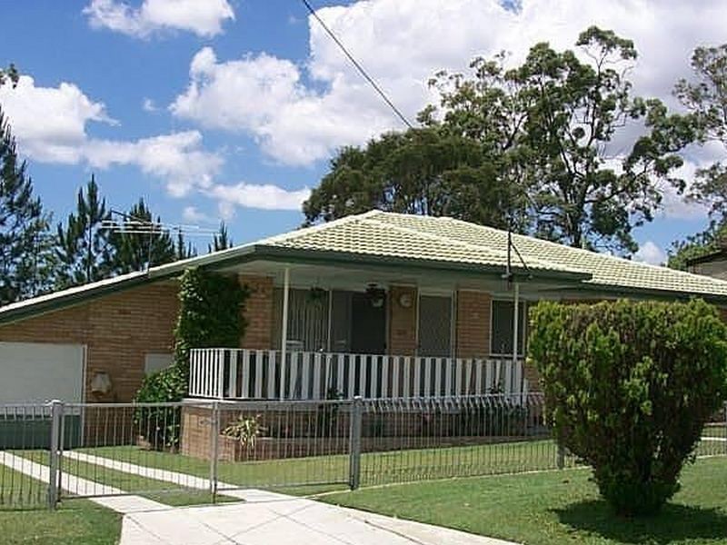3 Peringa Street, Coopers Plains QLD 4108