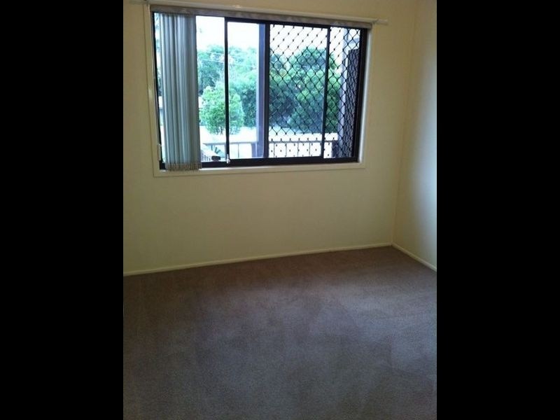 4 Yaru Street, Crestmead QLD 4132