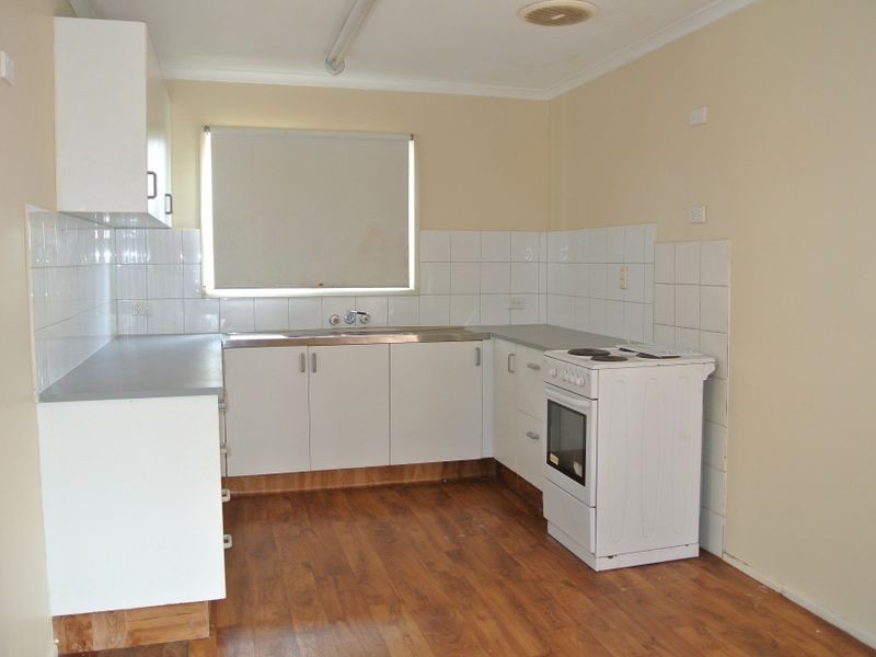 1 Balmoral Street, Slacks Creek QLD 4127