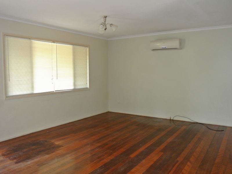 1 Balmoral Street, Slacks Creek QLD 4127