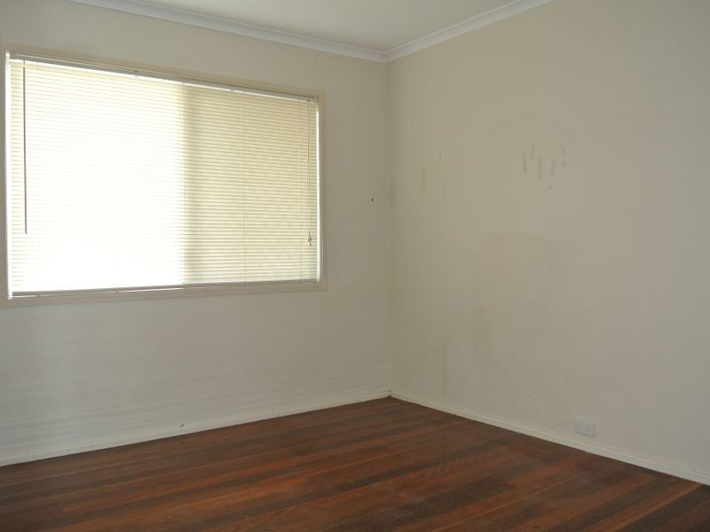 1 Balmoral Street, Slacks Creek QLD 4127