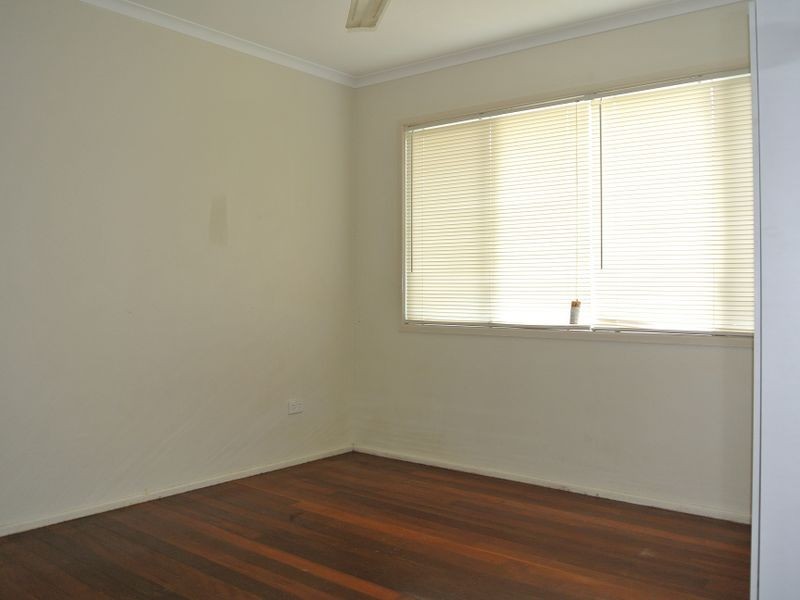 1 Balmoral Street, Slacks Creek QLD 4127