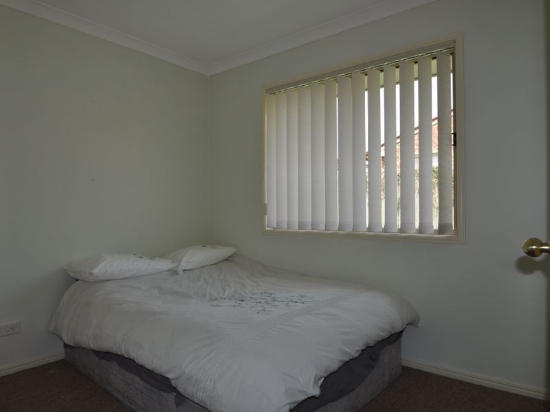 9 Houston Drive, Crestmead QLD 4132