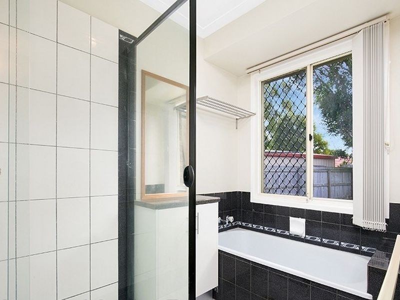 90 Forestwood Street, Crestmead QLD 4132