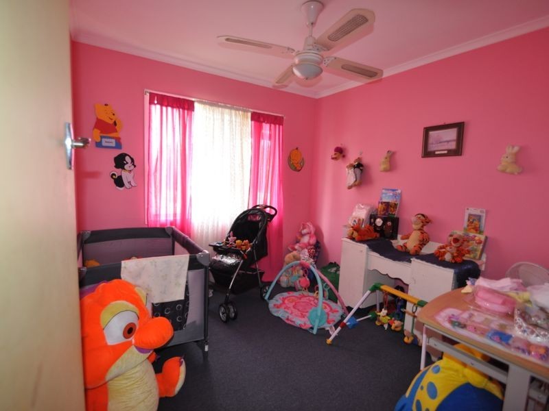 56 Mayes Avenue, Kingston QLD 4114