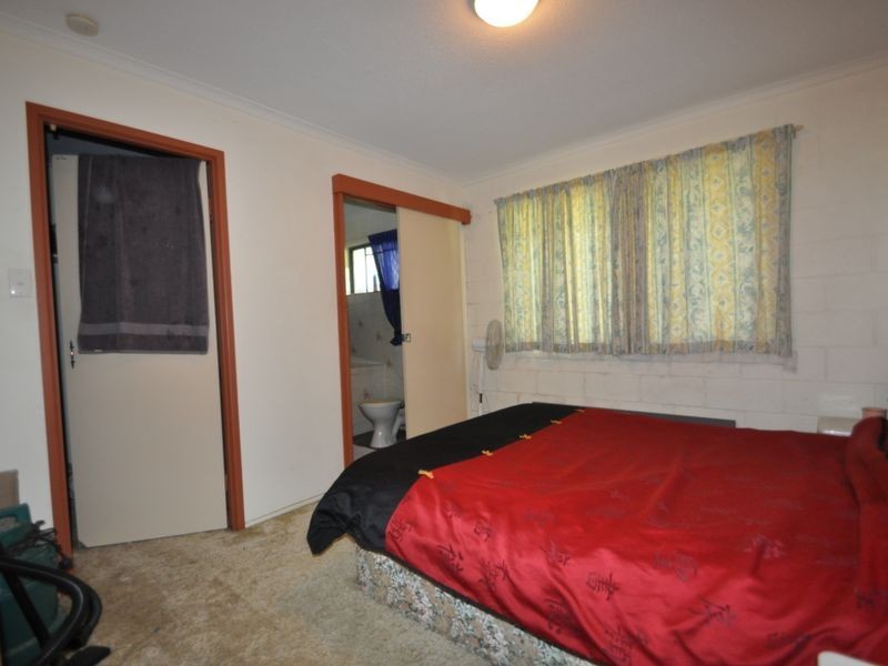 2/65 North Road, Woodridge QLD 4114