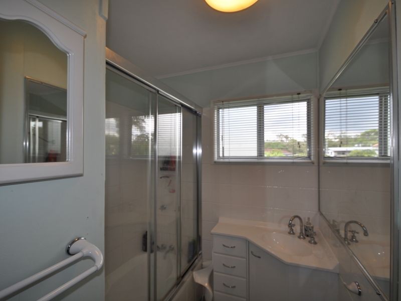 8 Poppy Street, Kingston QLD 4114