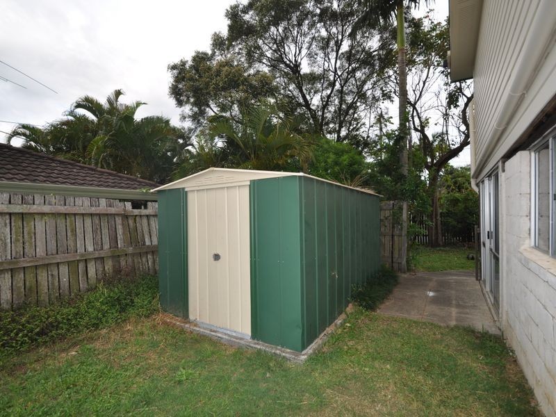 8 Poppy Street, Kingston QLD 4114