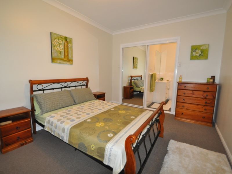 5 Smith Road, Woodridge QLD 4114