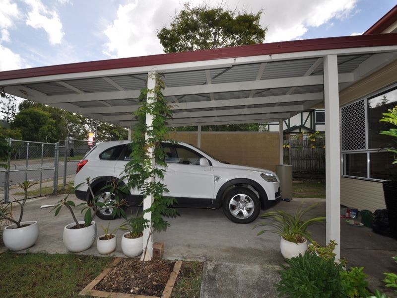 5 Smith Road, Woodridge QLD 4114