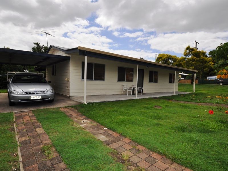 1 Peppermint Street, Crestmead QLD 4132