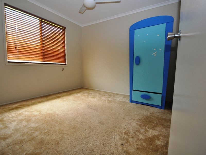 1 Peppermint Street, Crestmead QLD 4132