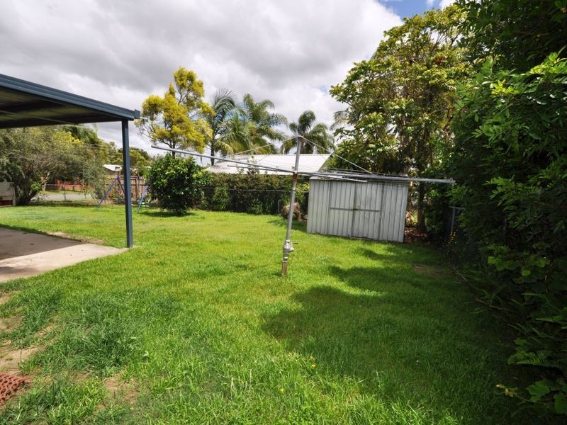 1 Peppermint Street, Crestmead QLD 4132