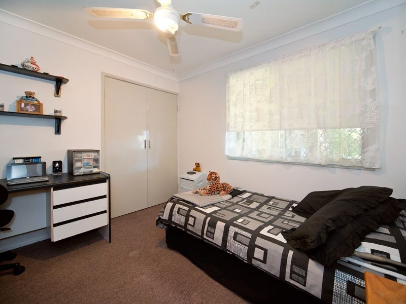 18 Apodis Street, Kingston QLD 4114