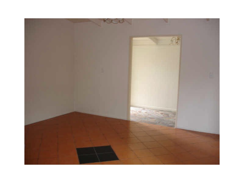 505 Browns Plains Road, Crestmead QLD 4132