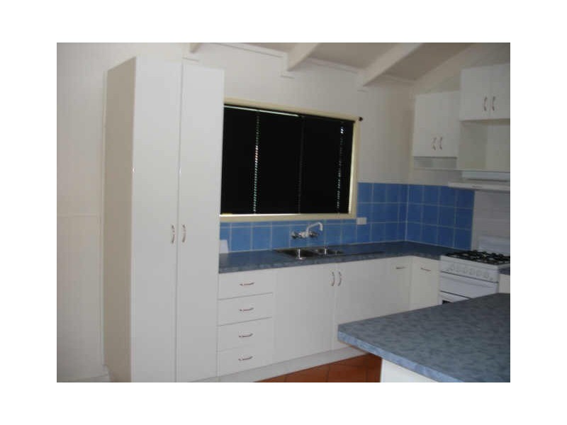 505 Browns Plains Road, Crestmead QLD 4132