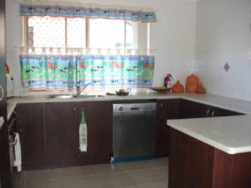 146 Meakin Road, Kingston QLD 4114