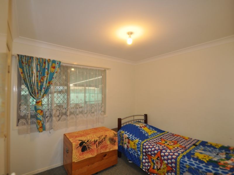 12 Barracuda Court, Kingston QLD 4114