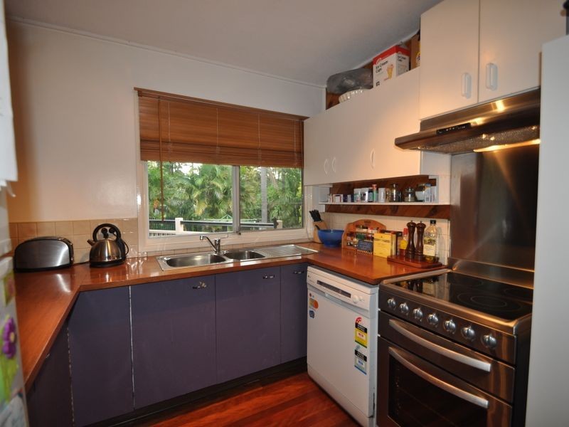 5 Wain Avenue, Logan Central QLD 4114