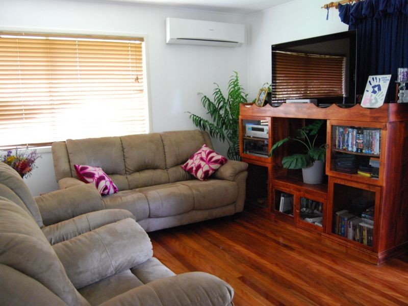 5 Wain Avenue, Logan Central QLD 4114