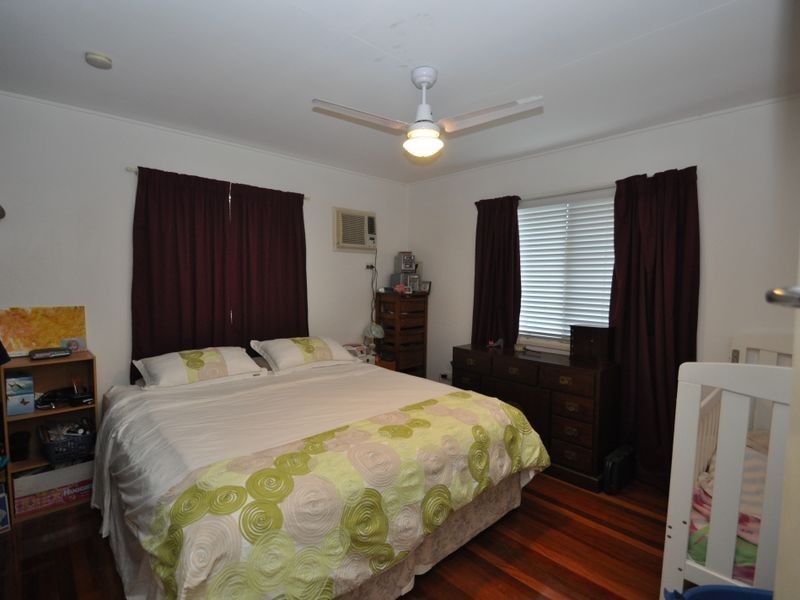 5 Wain Avenue, Logan Central QLD 4114