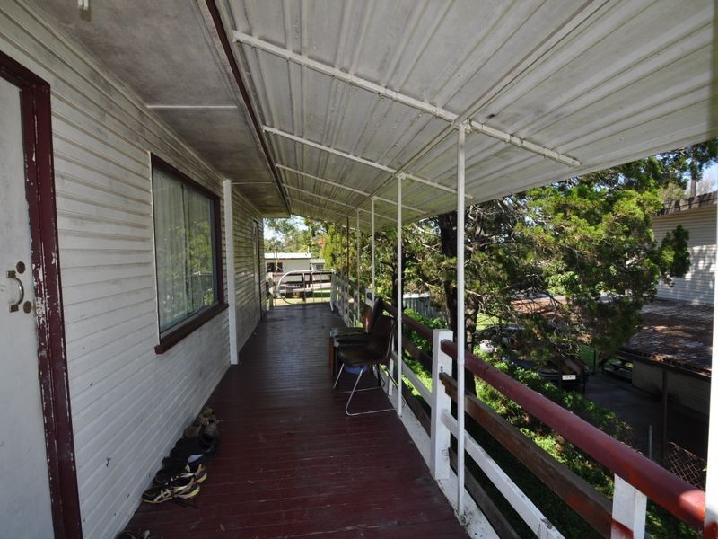 4 Oakland Avenue, Woodridge QLD 4114