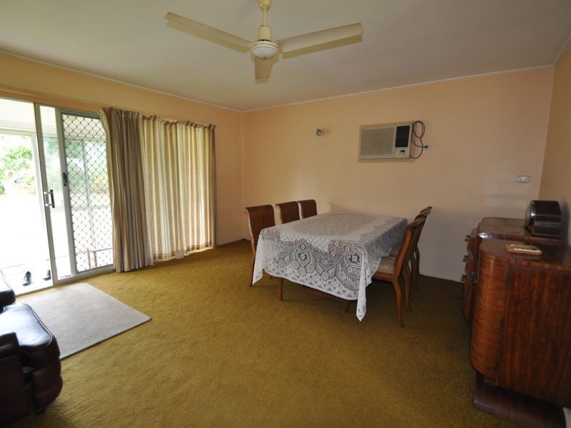 42 Kelvin Street, Woodridge QLD 4114