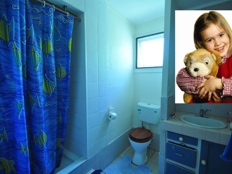 8 Acacia Road, Woodridge QLD 4114