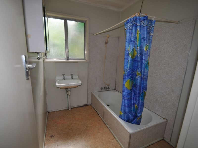 9 Claverton Street, Woodridge QLD 4114