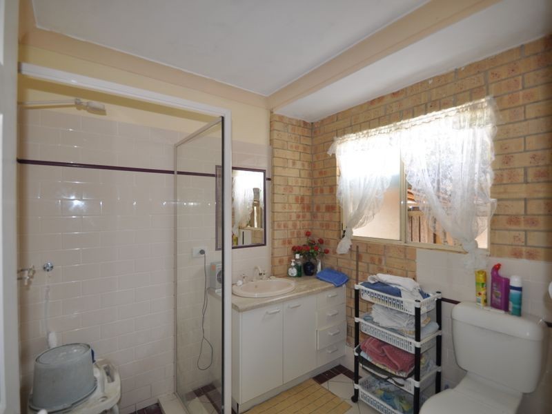 42 Moore Street, Loganlea QLD 4131