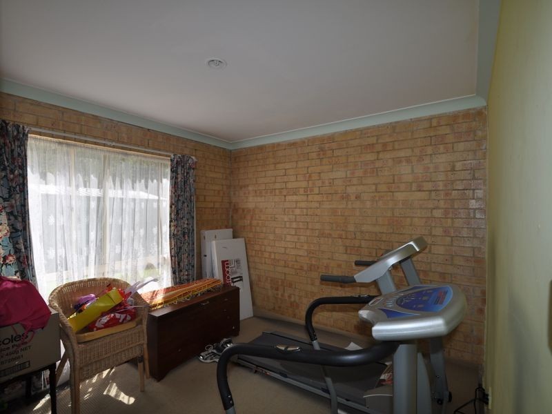 42 Moore Street, Loganlea QLD 4131