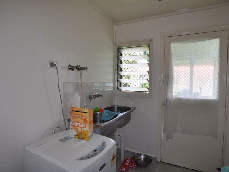 15 Anthony Street, Kingston QLD 4114