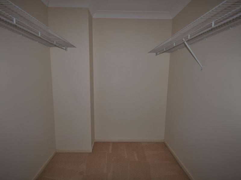 4 Lake Cooloola Court, Logan Reserve QLD 4133