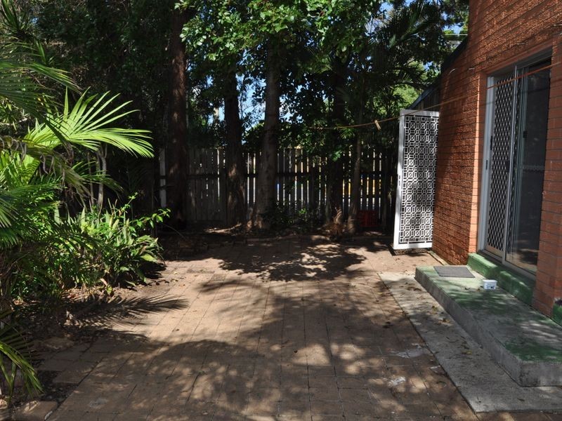 1/22 North Road, Woodridge QLD 4114