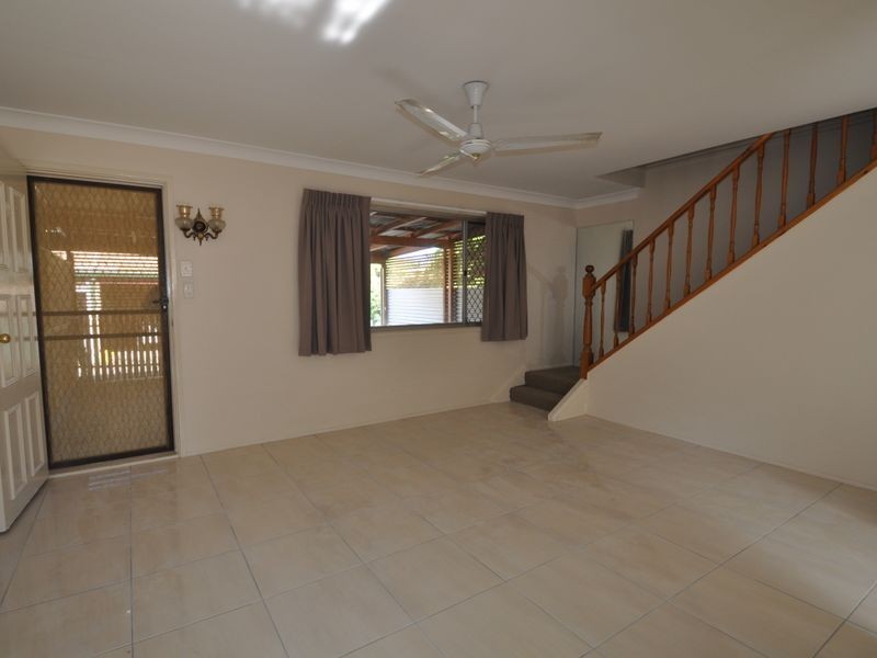 9/3 Bruce Road, Woodridge QLD 4114