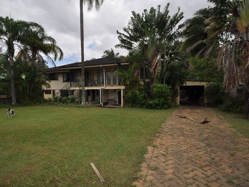 27 Defiance Road, Woodridge QLD 4114