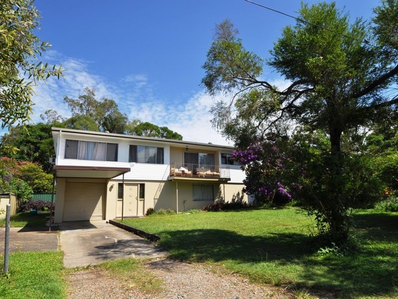 8 George St, Kingston QLD 4114