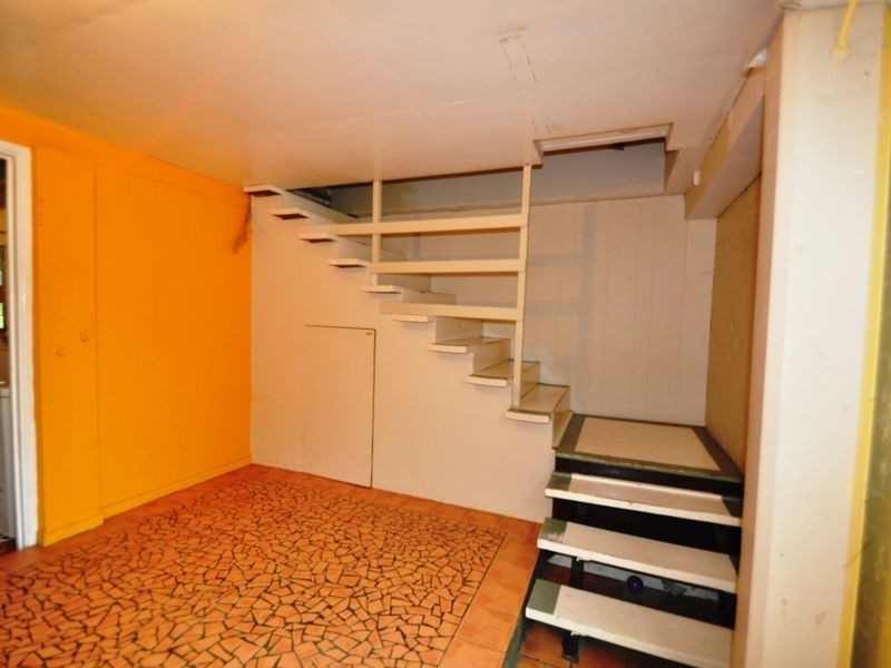 8 George St, Kingston QLD 4114