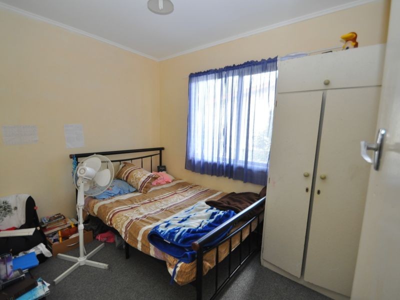 2 Horton Street, Kingston QLD 4114