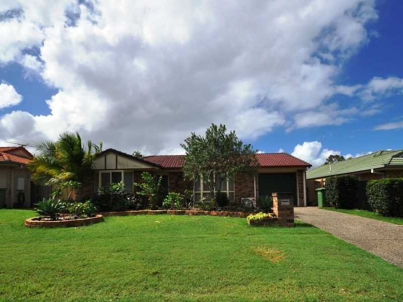 10 Oakwood Drive, Waterford West QLD 4133