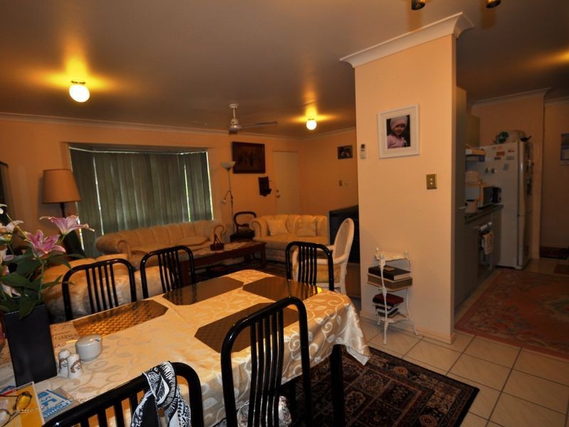 10 Oakwood Drive, Waterford West QLD 4133